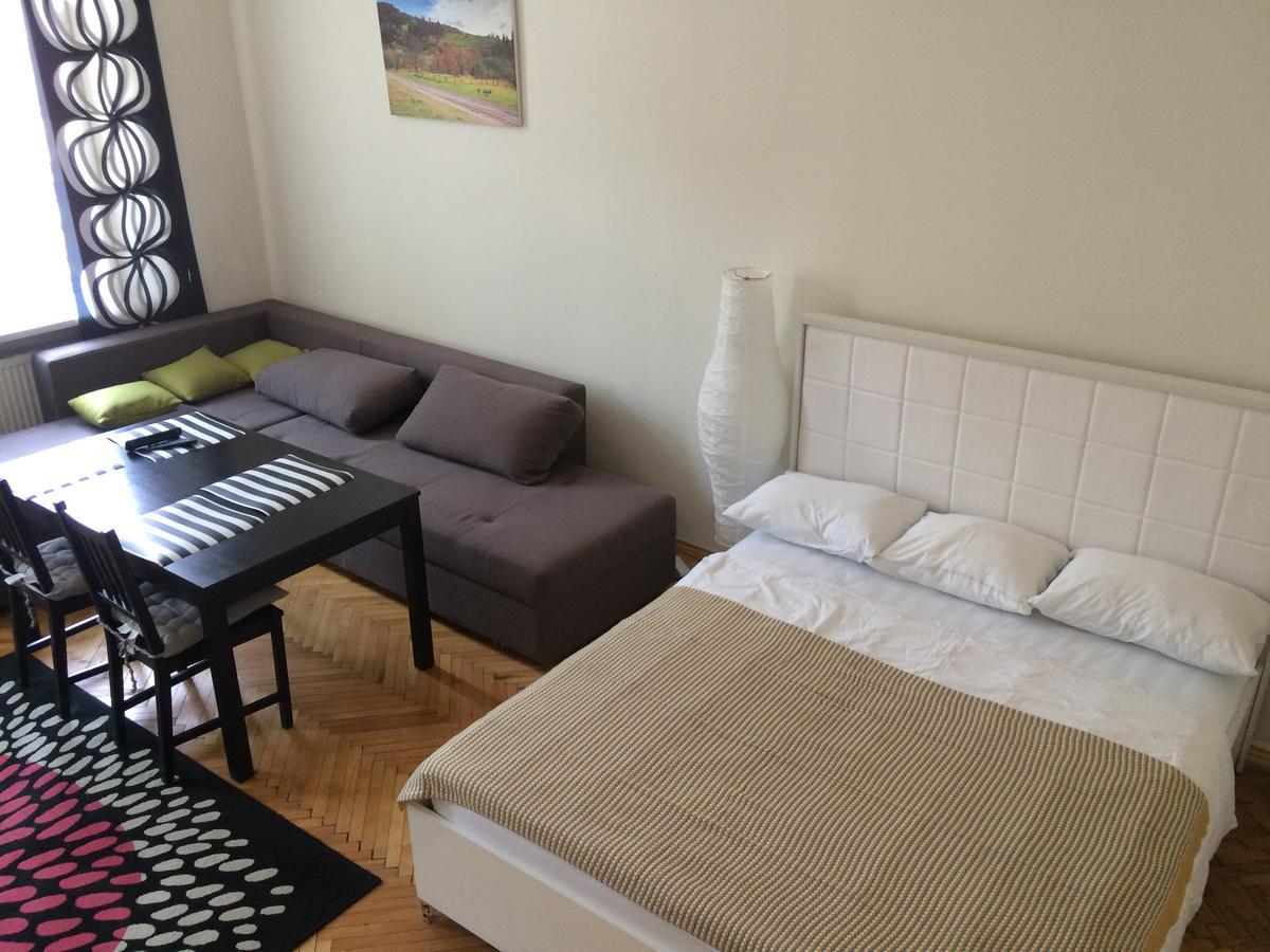 לבוב Cozy Apartment 39/34 מראה חיצוני תמונה